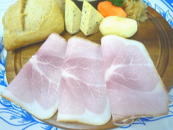 熟成 スモークハム （スライス200ｇ） 約10枚